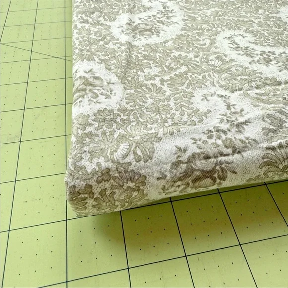 Vintage Peter Pan Fabrics Quilting Cotton Paisley Floral Fabric 2 yards - Picture 3 of 8